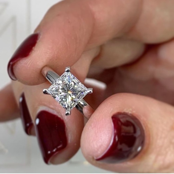 1Ct 6mm Princess Cut Solitaire Ring VVS1 Lab Diamond - Picture 9 of 17